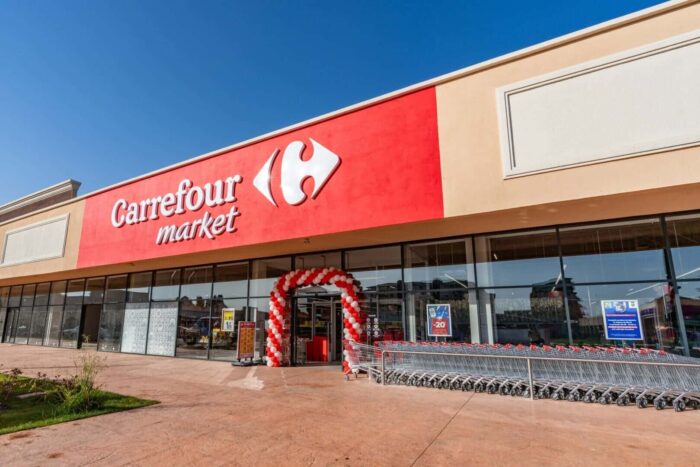 Carrefour deschide un nou nou magazin cu suprafața extinsă în complexul Cosmopolis Carrefour Market Cosmopolis Plaza 1