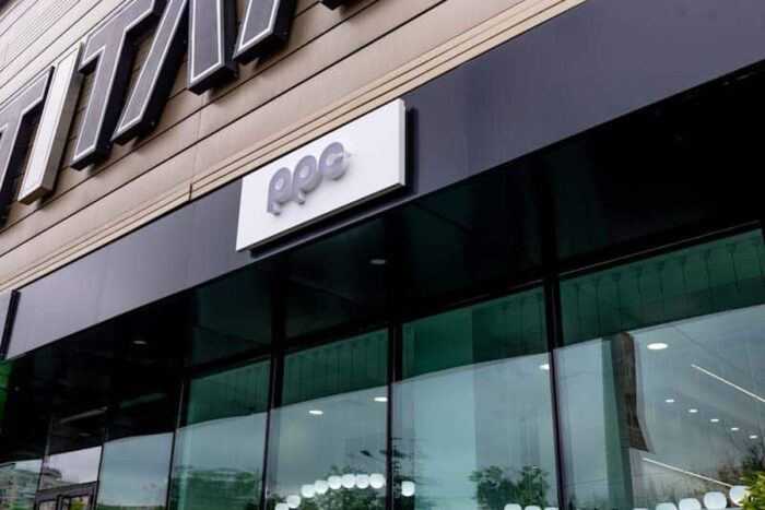 PPC se consolidează în România, fuziunea s-a oficializat: Rămâne o singură firmă de distribuție a energiei și una de furnizare, care sunt motivele fuziunii Magazin PPC Galeriile Titan Bucuresti edited
