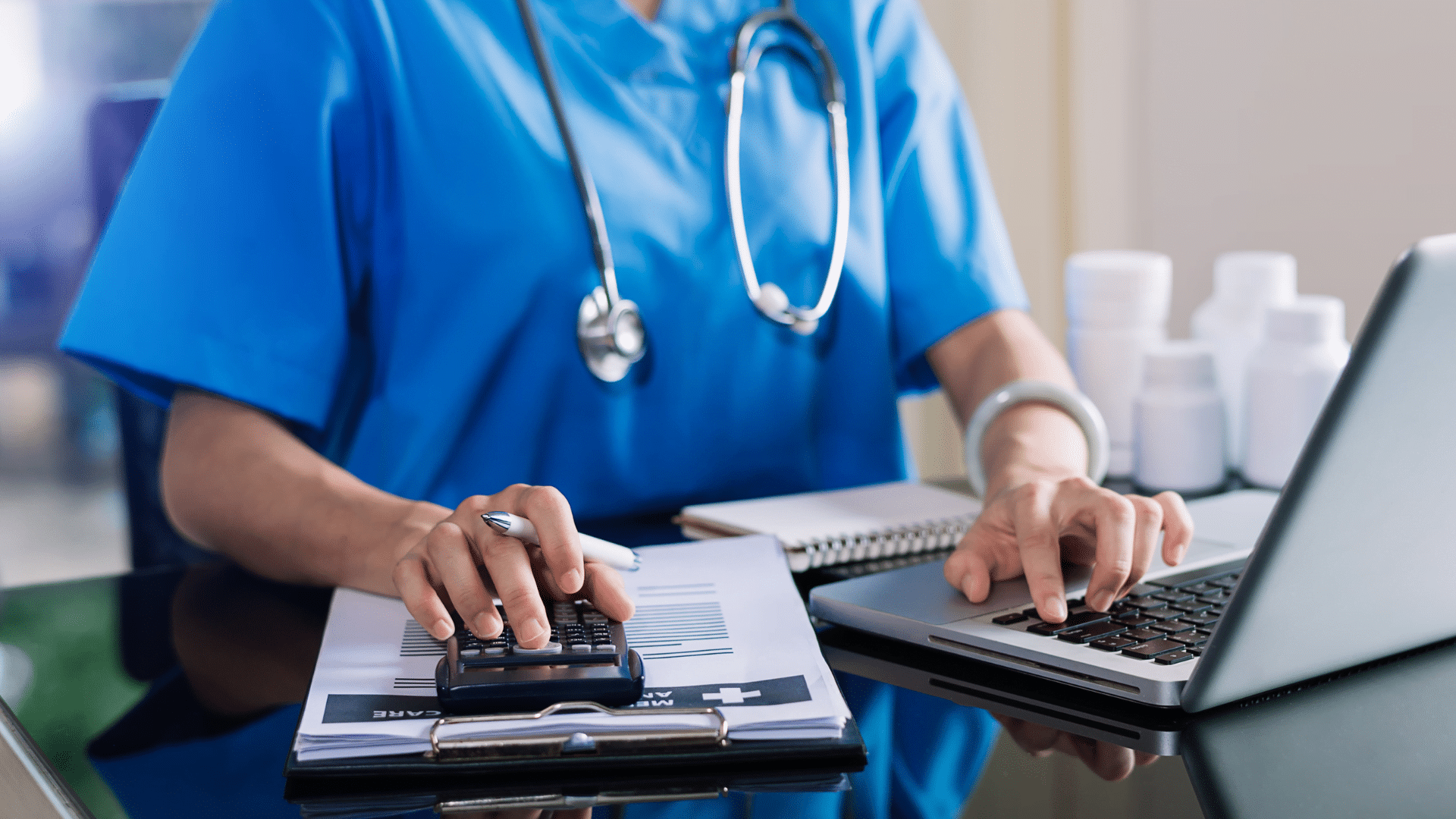 Rolul asigurărilor medicale private în gestionarea crizelor de sănătate publică