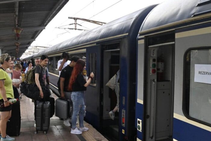 incepe programul trenurile soarelui ce orase vor avea curse directe spre mare 907494