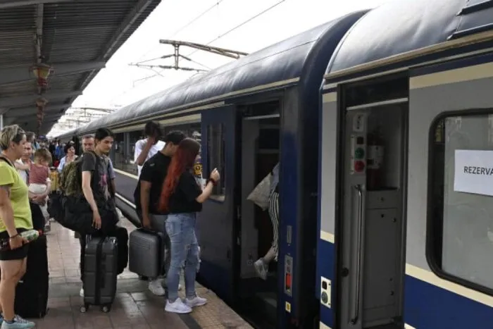 incepe-programul-trenurile-soarelui-ce-orase-vor-avea-curse-directe-spre-mare-907494.jpeg