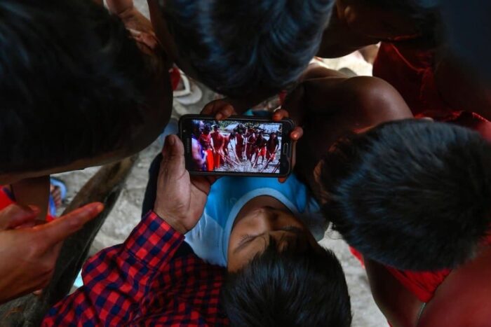 triburile izolate amazon transformate complet internet elon musk new york times 905639