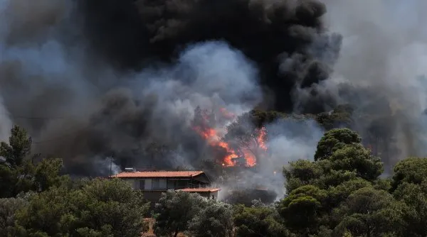 incendii insula thassos destinatie vacanta romani fulgere incendii insula thassos destinatie vacanta romani fulgere