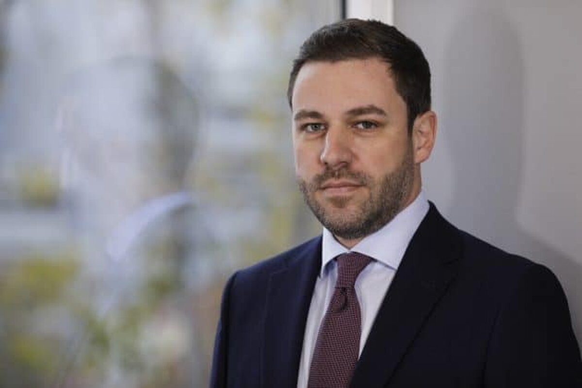 Care sunt cele trei propuneri legislative care s-ar putea schimba tranzacțiile imobiliare în România?