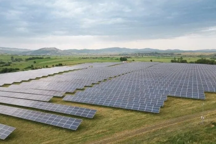 fotovoltaice-560x420.jpg