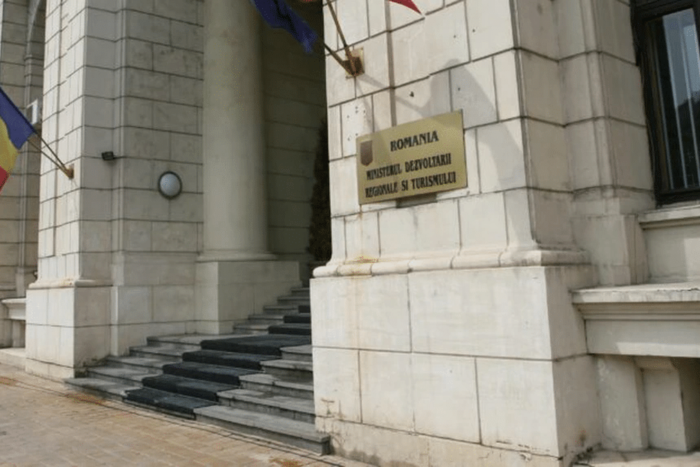Ministerul Dezvoltării retrage din procedura de transparență, proiectul de elaborare a regulilor de acces, a modului de aplicare a tarifelor şi a excepţiilor aferente Ministerul Dezvoltarii