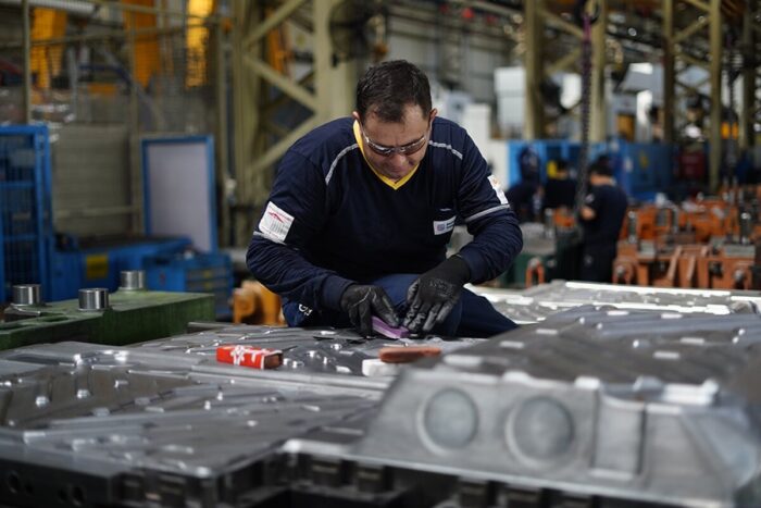 auto fabrica componente