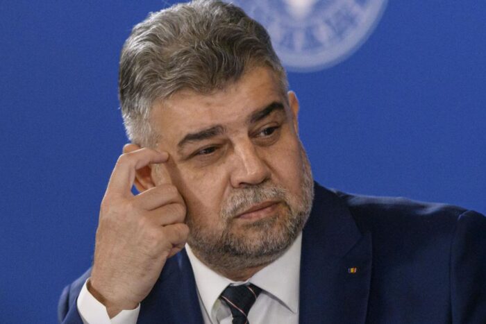 ciolacu spune ca deficitul e mare pentru ca face investitii daca vreti le opresc 913977