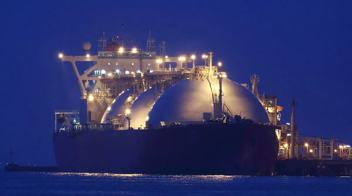 gnl-lng-gaz-lichefiat-vapor-5456567.jpg