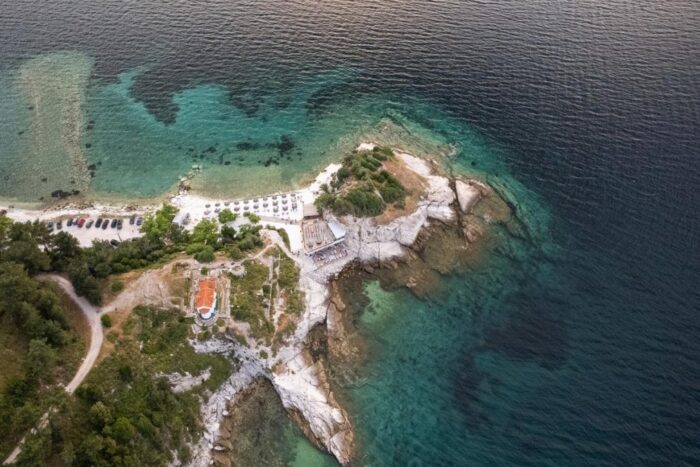 insulele-din-grecia-raman-fara-apa-restrictii-in-thassos-si-in-alte-destinatii-turistice-911833.jpg