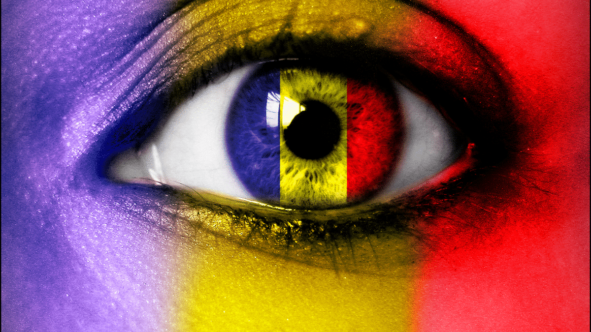 romania ochi tricolor