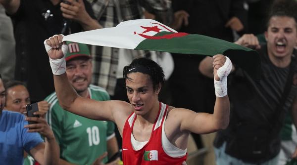 jo 2024 pugilista algeriana imane khelif a castigat medalia de aur la box feminin o premiera istorica pentru tara ei jo 2024 pugilista algeriana imane khelif a castigat medalia de aur la box feminin o premiera istorica pentru tara ei