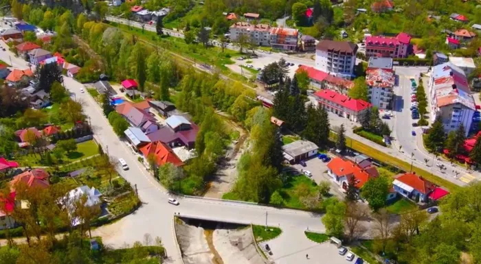 Care este viitorul unor oraşe din România, în contextul depopulării şi delinului demografic alarmant? Slănic Prahova