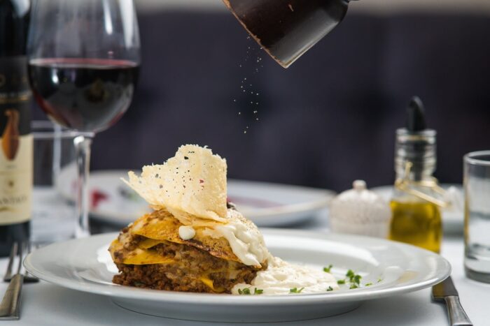 Ce înseamnă un restaurant cu stele Michelin? Ce inseamna un restaurant cu stele Michelin. De ce Romania nu are asa ceva desi e plina de talente culinare