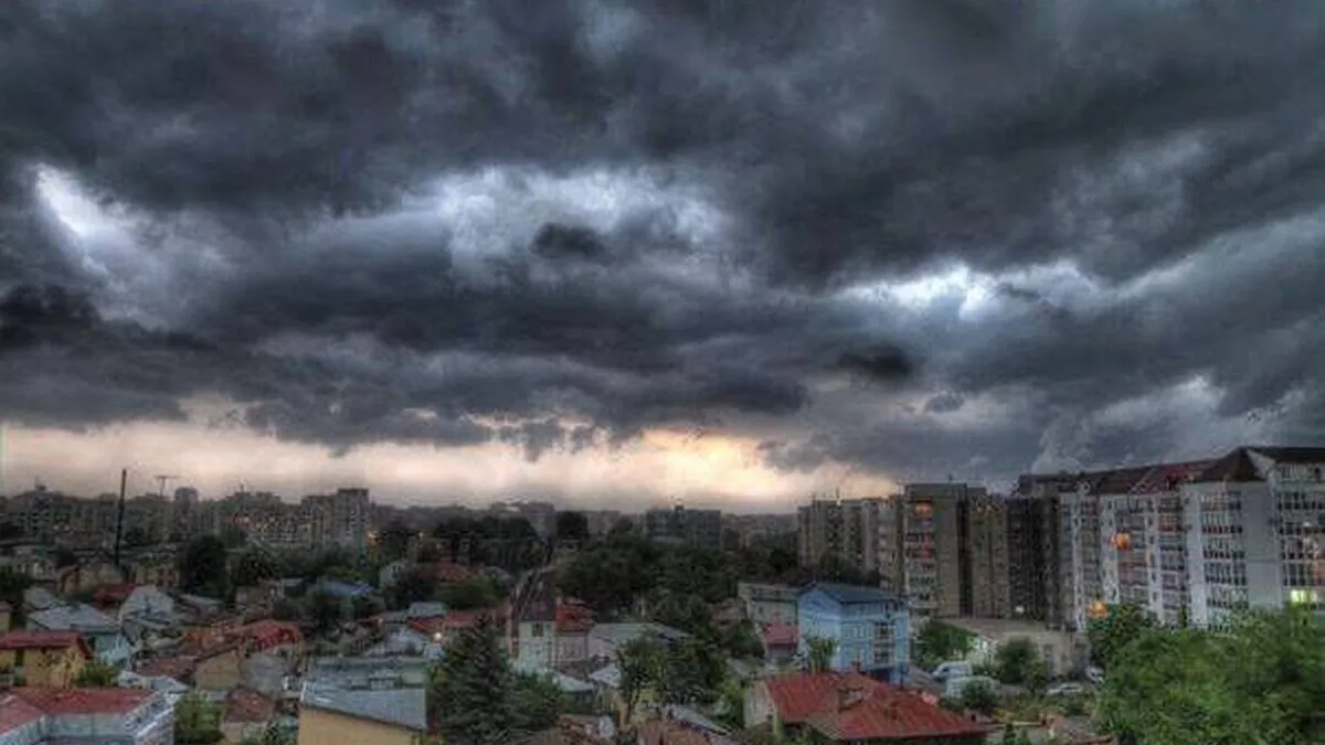 bucuresti-furtuna-ploaie.jpg
