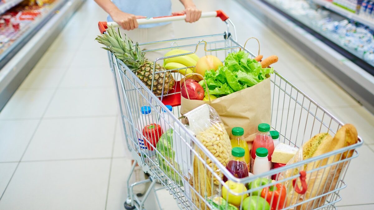 Care este produsul din România care face ravagii printre europeni? Produsul din Romania care face ravagii printre europeni. S au indragostit de gustul lui nu se uita la bani ca sa l cumpere