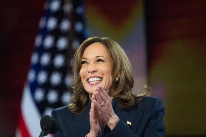 america-e-pregatita-sa-intoarca-pagina-kamala-harris-il-ataca-pe-trump-si-anunta-ce-va-face-in-prima-zi-daca-va-deveni-presedinte-920256.webp