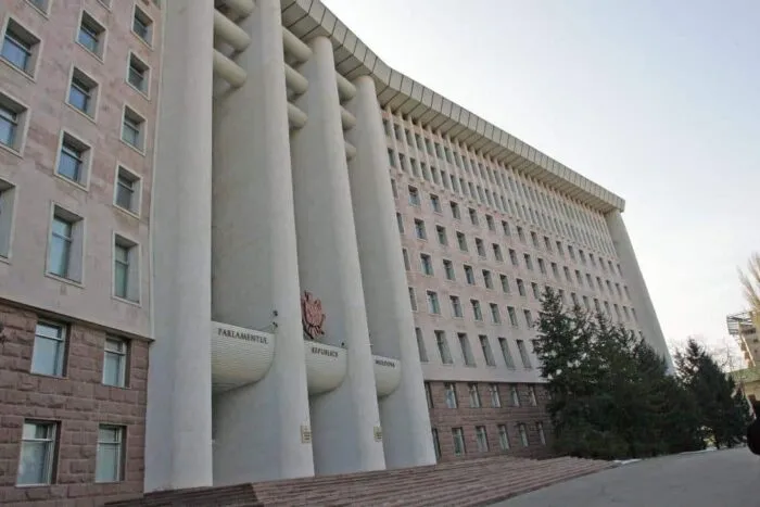 dosarul-de-spionaj-in-r-moldova-ambasadorul-rus-a-fost-convocat-la-mae-din-chisinau-un-angajat-a-fost-expulzat-915430.jpg