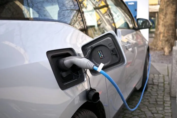 masini-electrice-76495867.jpg