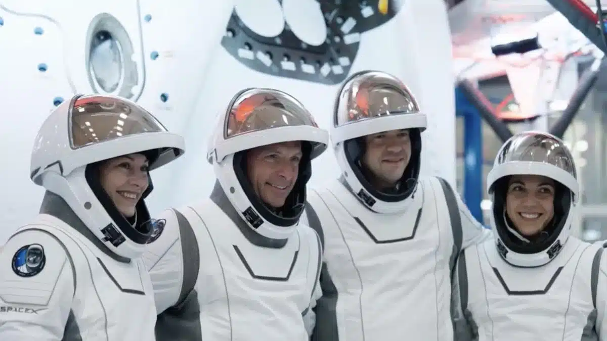 Elon Musk: Misiunea SpaceX Polaris Dawn a fost amânată cu 24 de ore, din cauza unei scurgeri de heliu