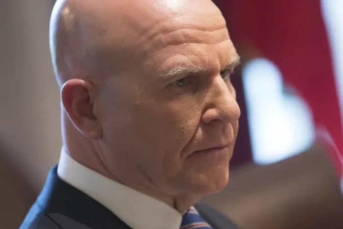 trump are o parte din vina pentru haosul retragerii din afganistan noile dezvaluiri ale unui fost consilier de la casa alba 919595