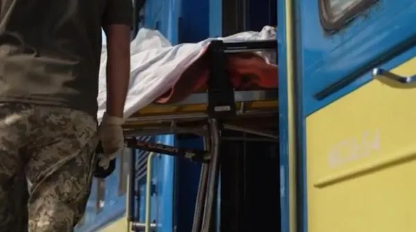 1726200278 405 Trenul vietii aduce raniti de pe linia frontului din Ucraina