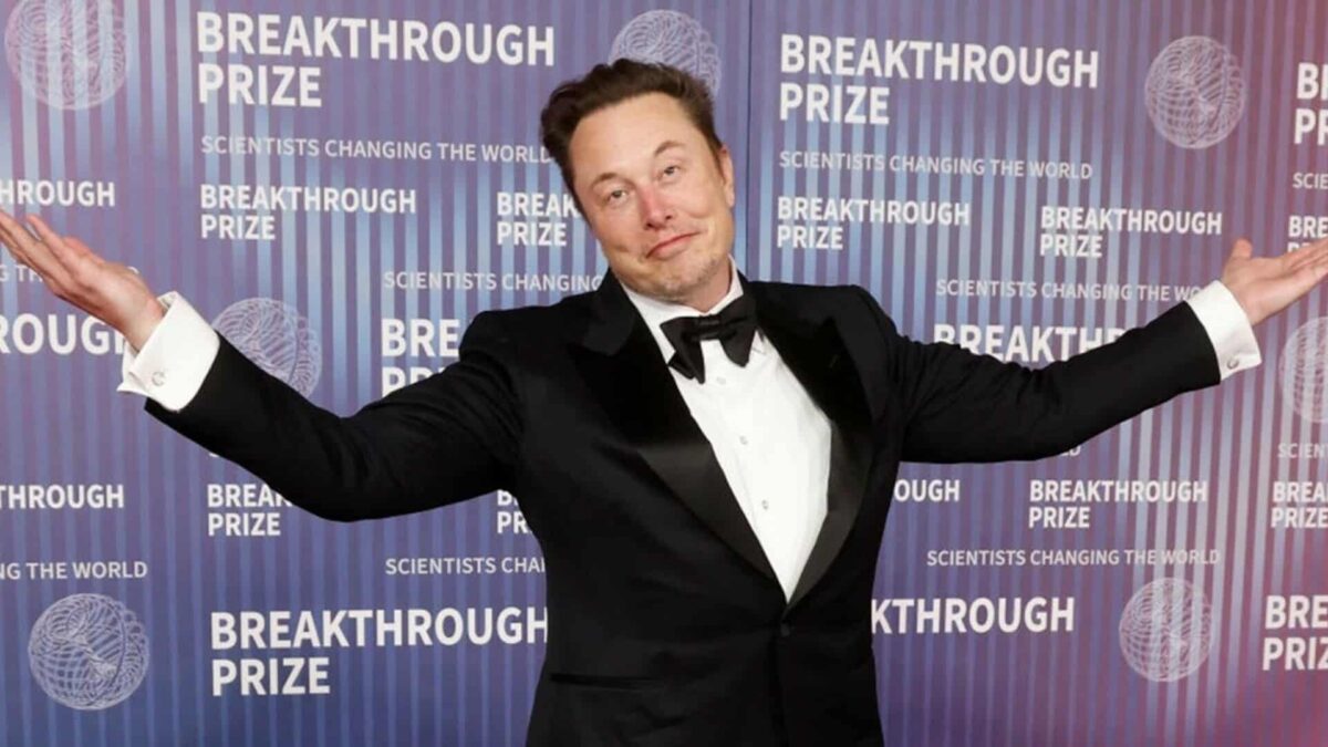 Cât de bogat este Elon Musk şi de ce averea lui va ajunge la o sumă astronomică până în anul 2027? Cat de bogat este Elon Musk de fapt. Averea lui va ajunge la o suma astronomica pana in 2027