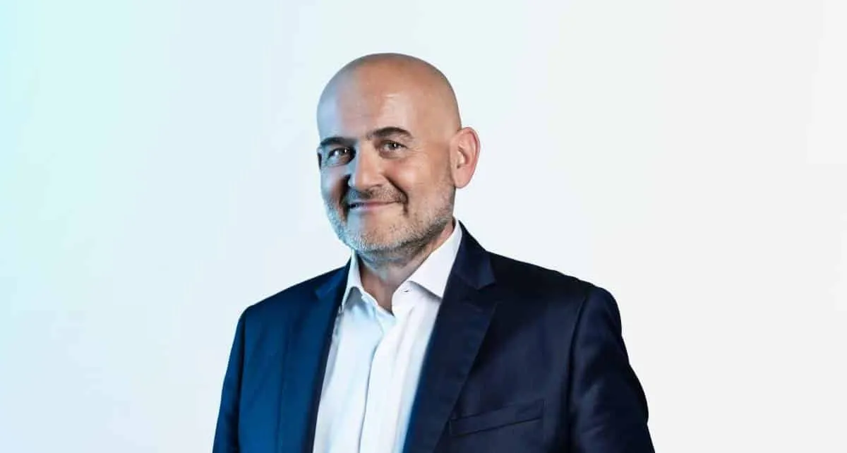Christian-Stein-director-comunicare-Dacia.jpg