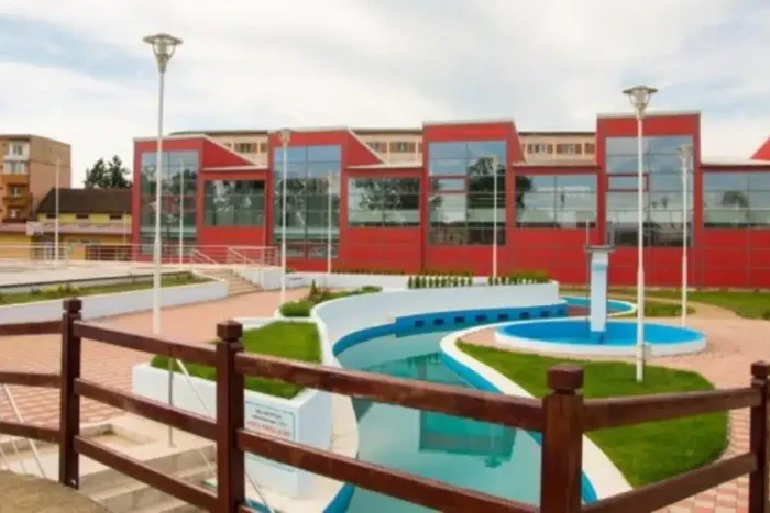 Strand de 1 milion de euro inaugurat dar nefunctional demolat 1024x683 1