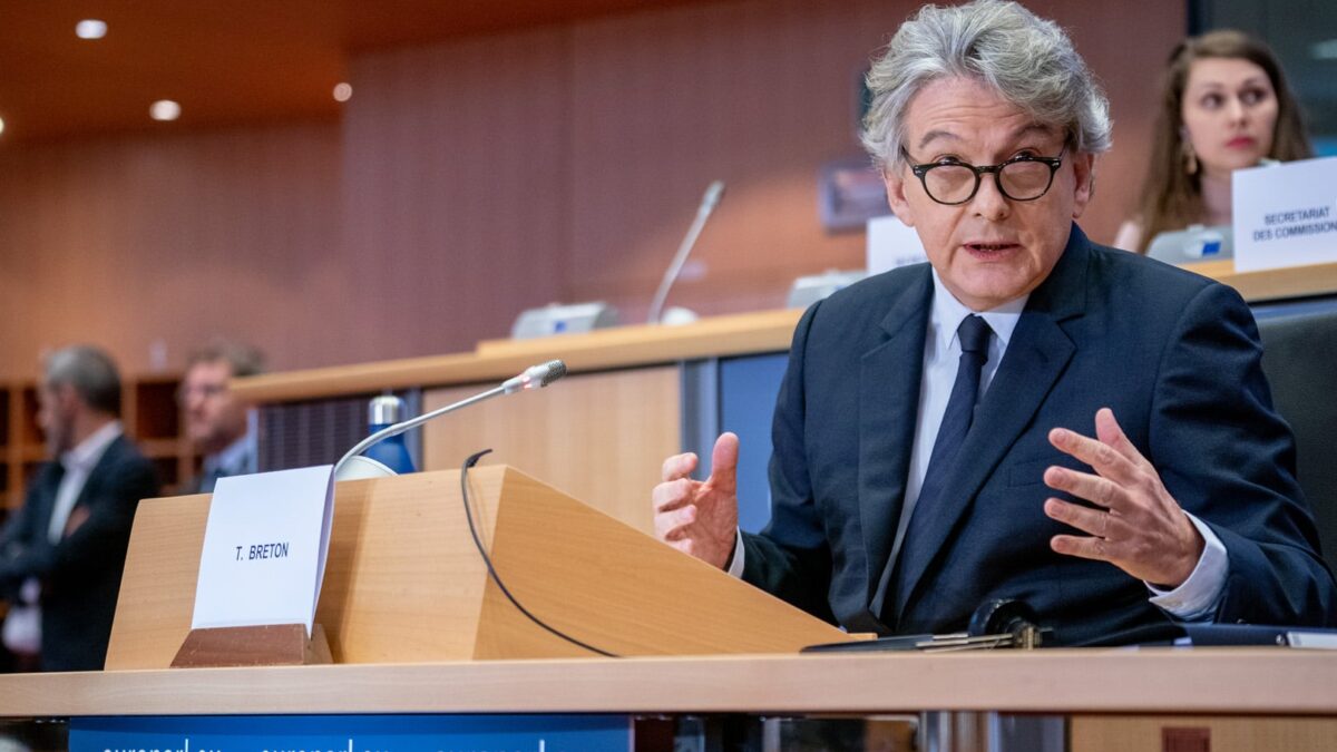 Din ce cauză, Thierry Breton îşi anunţă demisia din postul de comisar european? breton 656758657646545
