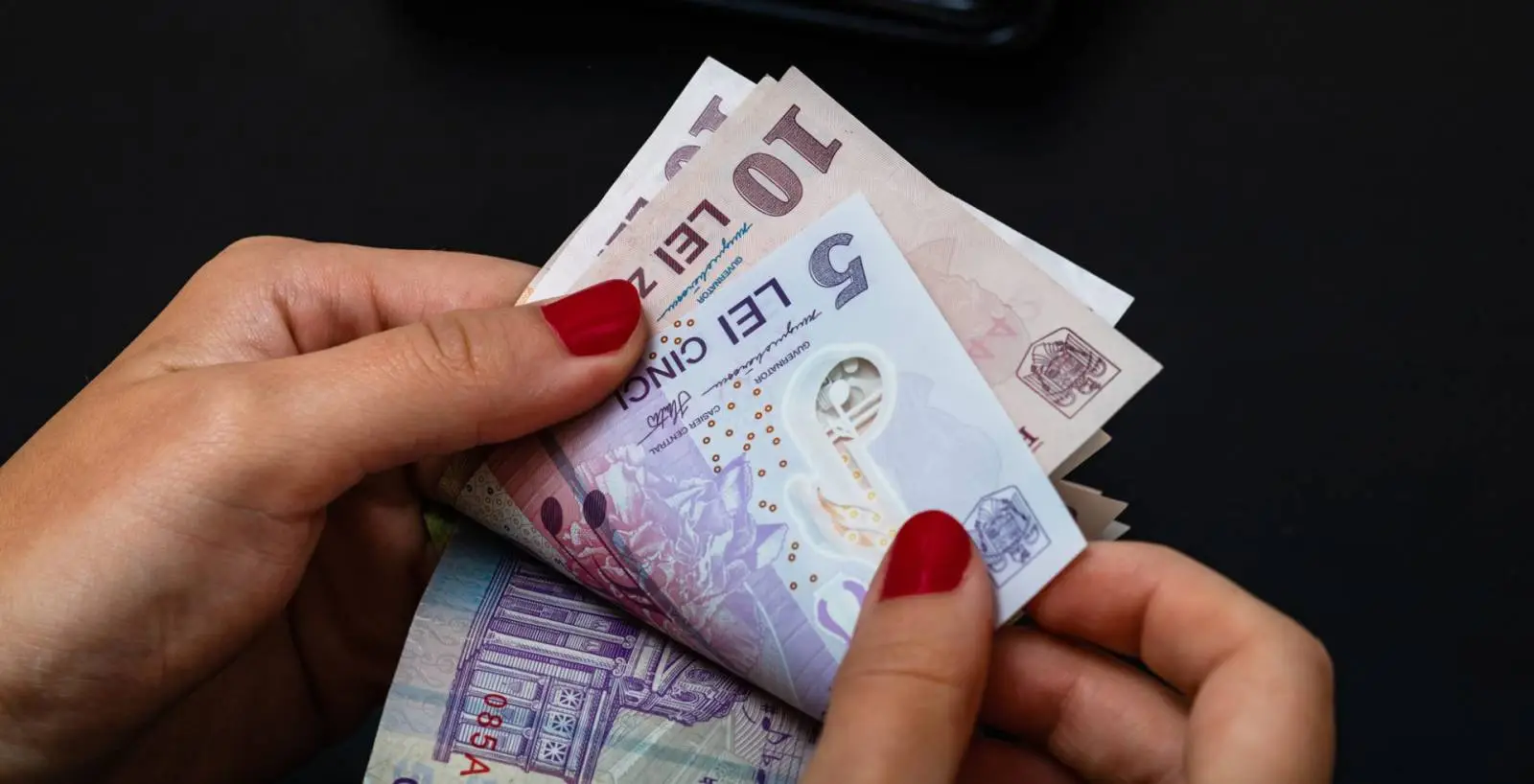 Care este opinia profesorului ASE, Cristian Păun despre impactul salariului minim în realitatea economică?