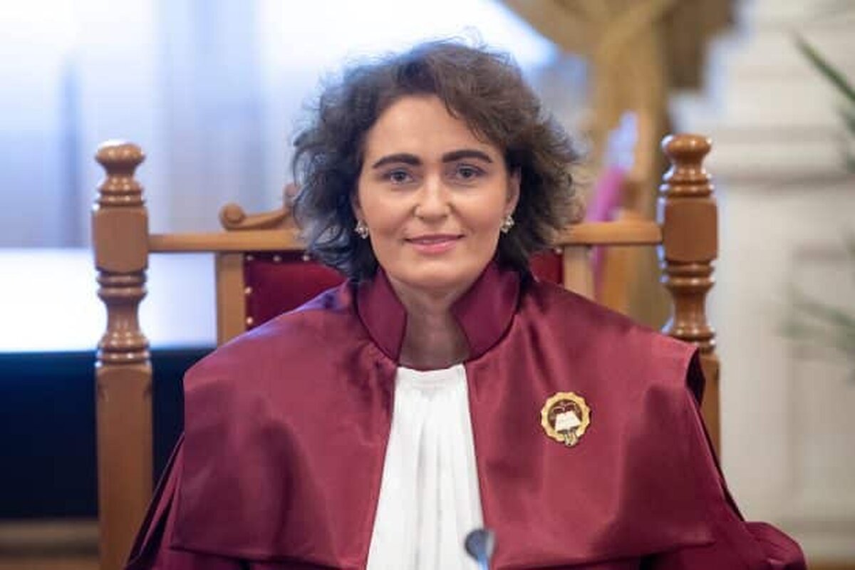 Judecătoarea Iuliana Scântei: CCR nu are competenţa de a analiza comportamentul şi opiniile candidaţilor la prezidenţiale