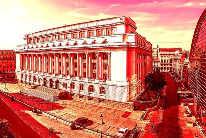 Economicanet Scad sau nu scad ratele Analistii au vesti