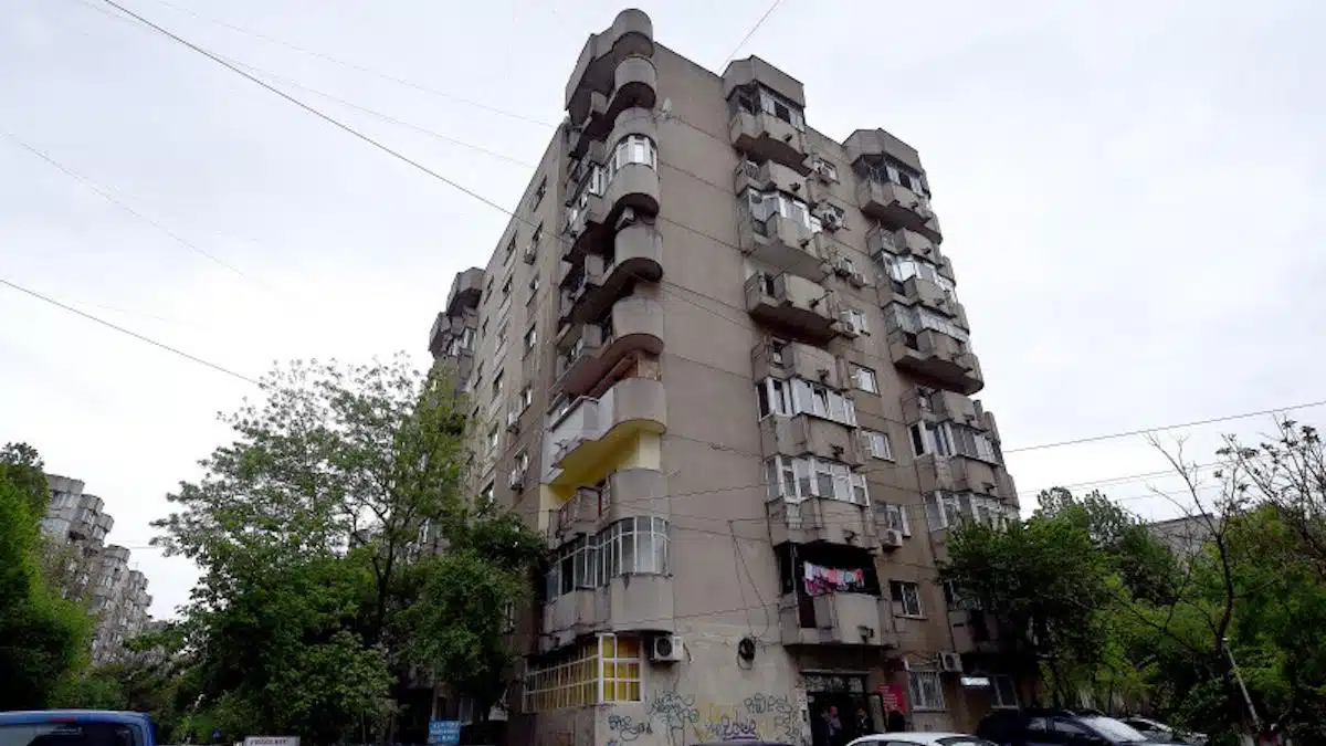 Care sunt detaliile pe care trebuie să le verifici când cumperi un apartament vechi? ce sa verifici cand cumperi un apartament vechi detaliile la care sa fii atent 929302