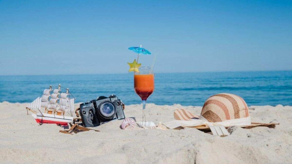early-booking-grecia-e1731055588719.jpg
