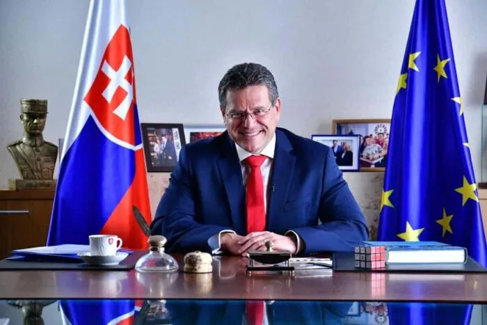 maros-sefcovic-54364576.jpg