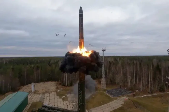 rusia a lovit pentru prima data ucraina cu o racheta balistica intercontinentala 936903