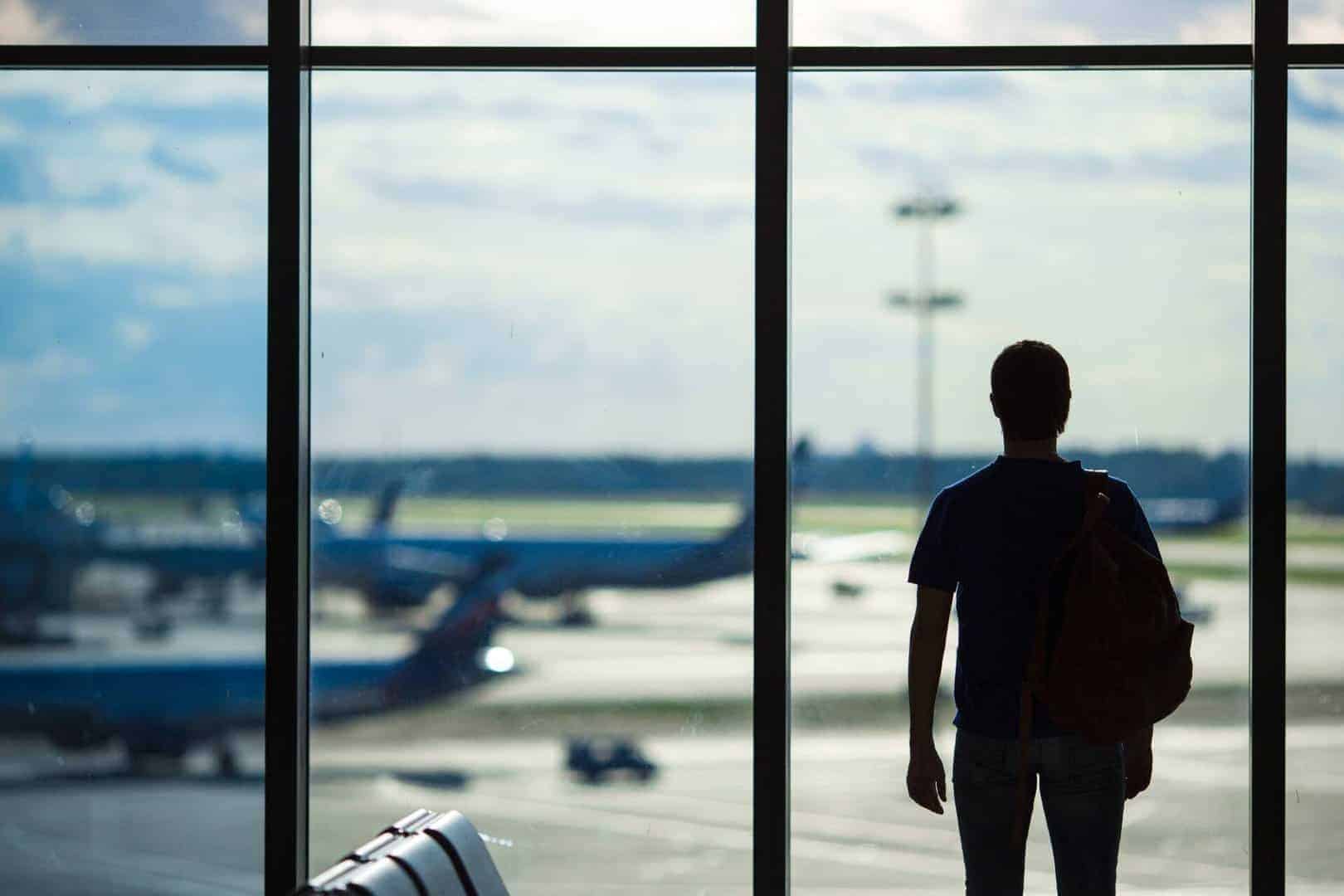 Care sunt obiectele indispensabile pe care orice călător trebuie să le aibă la el în situații de urgență?