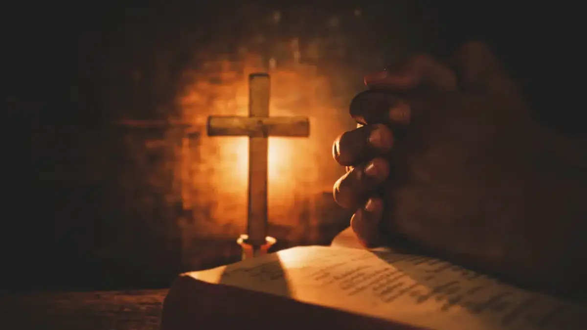 Rugaciunea de Sfantul Stefan care aduce bunastare si fericire in casa oamenilor. Trebuie sa o rostes