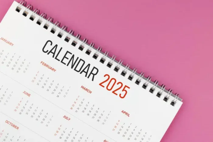 zile libere in 2025 cum pica sarbatorile legale si ce minivacante vor avea romanii 943189.webp