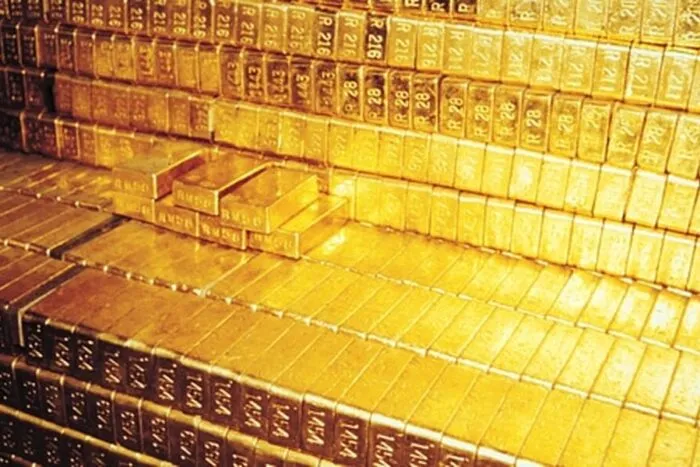 aur-gold.jpg