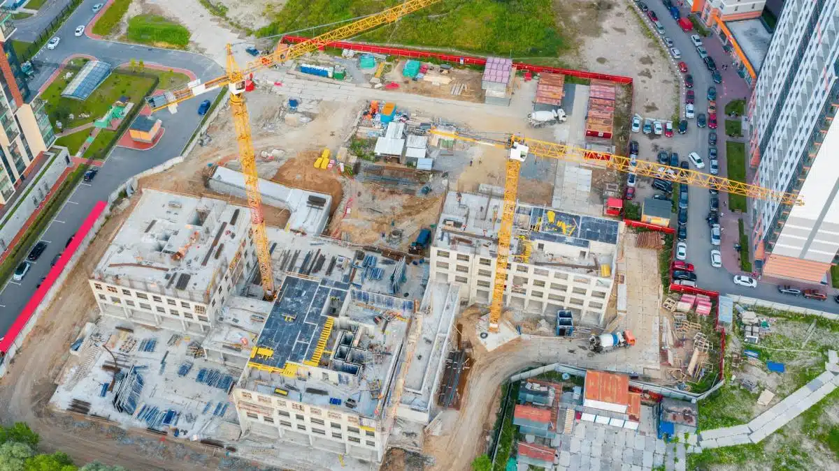 Pentru o afacere în construcţii sau domenul industrial, este bine să alegi cele mai bune utilaje