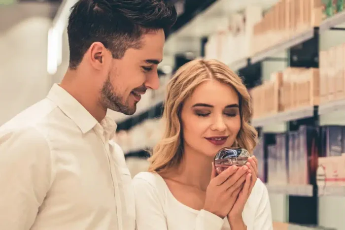 cum sa alegi parfumul perfect pentru ea de valentine s day 5 pasi esentiali 950578.webp