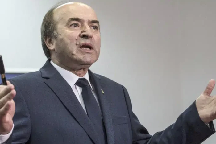 tudorel-toader-eu-am-ferma-convingere-ca-existau-dovezi-ca-urmau-sa-se-intample-iminent-fapte-grave.webp