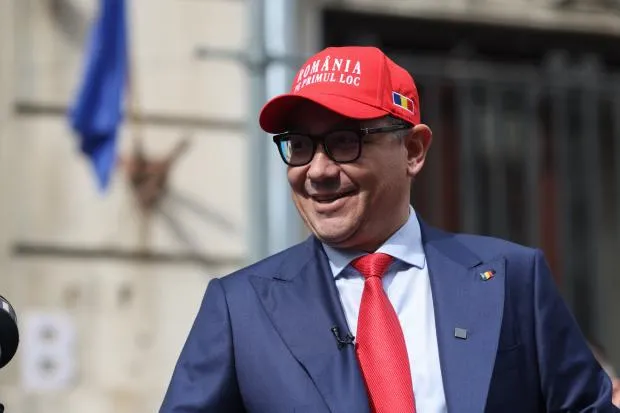 1743395426 416 Ce slogane electorale au candidatii la alegerile prezidentiale Nicusor Dan