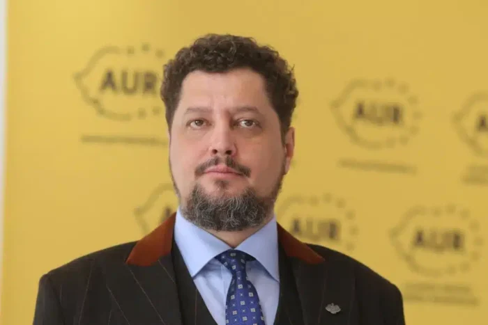 claudiu-tarziu-poate-ca-daca-i-o-va-cere-partidul-george-simion-va-candida-s-a-intalnit-cu-georgescu.webp
