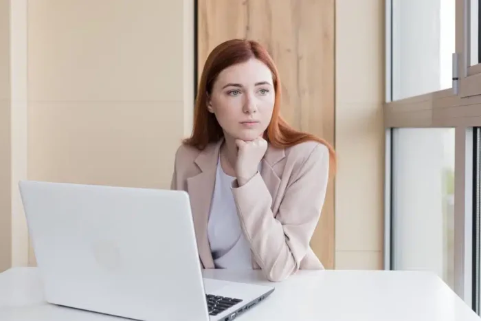 schimbarea carierei dupa 40 de ani cand poate fi facuta si cand trebuie evitata 958002.webp