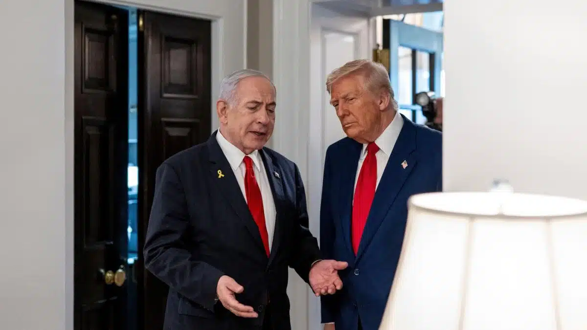 Donald Trump a şters zâmbetul de pe față lui Benjamin Netanyahu