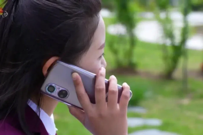 cum-arata-un-smartphone-din-coreea-de-nord-si-ce-functii-are-samtaesung-8-965230.webp.webp
