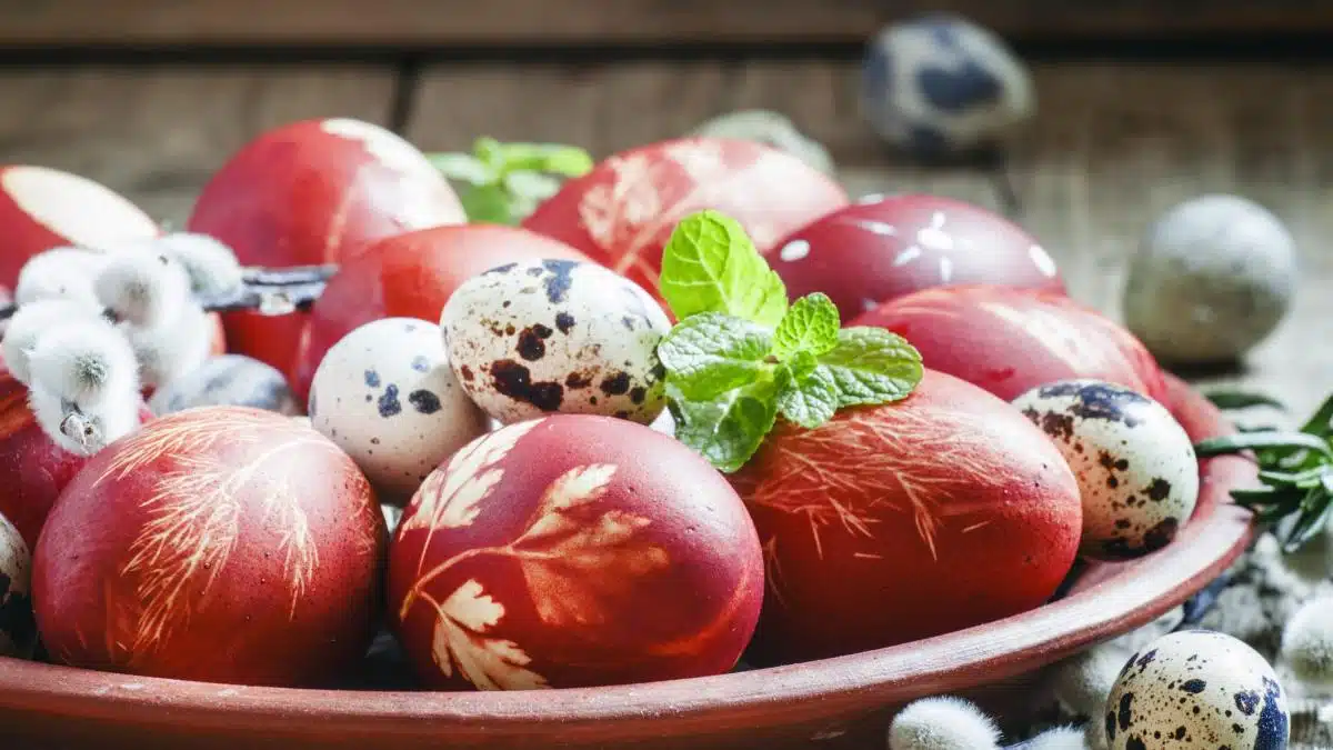 Joia Mare din Săptămâna Patimilor, este ziua în care se vopsesc ouăle de Paște​